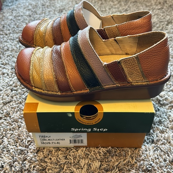 Springstep Firefly Camel Multi-Leather wedges, women’s size 38 (7.5-8) - Picture 3 of 4